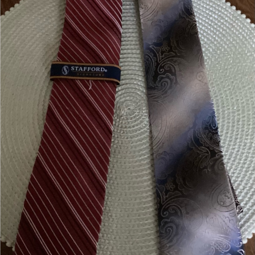 Stafford Red Striped Tie and Paisley Tie Set